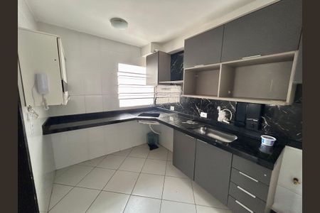 Apartamento à venda com 47m², 2 quartos e 1 vagaCozinha e Área de Serviço