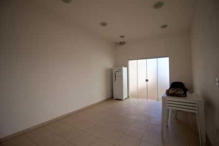 Apartamento para alugar com 52m², 2 quartos e 1 vagaÁrea comum - Salão de festas