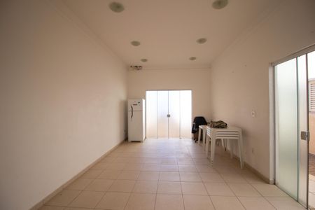 Apartamento para alugar com 52m², 2 quartos e 1 vagaÁrea comum - Salão de festas