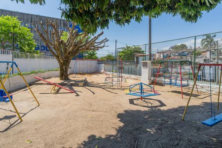 Casa de condomínio à venda com 126m², 3 quartos e 2 vagas Casa de condomínio à venda com 126m², 3 quartos e 2 vagasÁrea comum - Playground