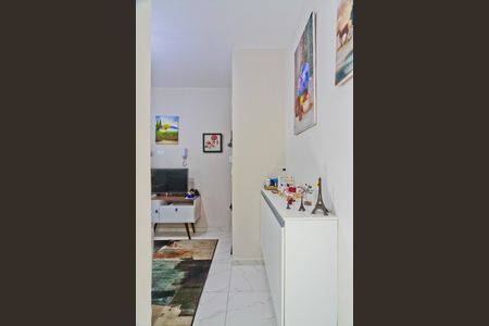 Apartamento para alugar com 47m², 2 quartos e sem vaga Apartamento para alugar com 47m², 2 quartos e sem vagaCorredor