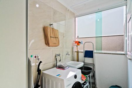 Apartamento para alugar com 47m², 2 quartos e sem vaga Apartamento para alugar com 47m², 2 quartos e sem vagaÁrea de Serviço