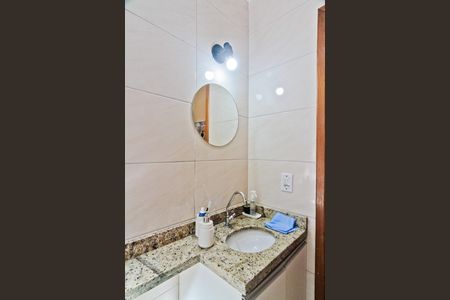 Apartamento para alugar com 47m², 2 quartos e sem vaga Apartamento para alugar com 47m², 2 quartos e sem vagaBanheiro
