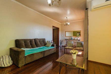 Sala de casa à venda com 3 quartos, 350m² em Cavalhada, Porto Alegre