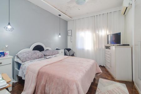 Casa à venda com 350m², 3 quartos e 1 vagaSuíte