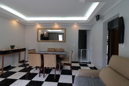 Sala de apartamento à venda com 3 quartos, 91m² em Parque João Ramalho, Santo André