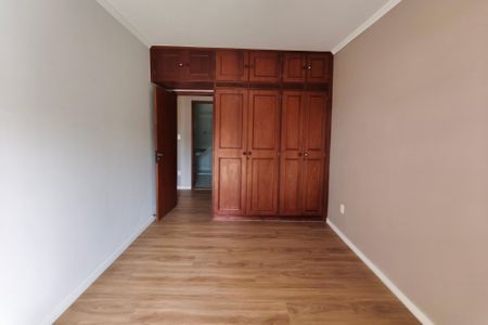 Apartamento à venda com 103m², 3 quartos e 2 vagasQuarto 2