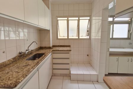 Apartamento à venda com 103m², 3 quartos e 2 vagasCozinha