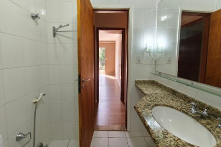 Apartamento à venda com 103m², 3 quartos e 2 vagasBanheiro