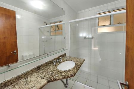 Apartamento à venda com 103m², 3 quartos e 2 vagasBanheiro