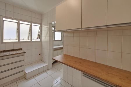 Apartamento à venda com 103m², 3 quartos e 2 vagasCozinha