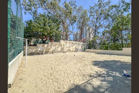 Apartamento à venda com 107m², 2 quartos e sem vaga Apartamento à venda com 107m², 2 quartos e sem vagaÁrea comum