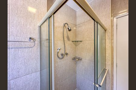 Apartamento à venda com 107m², 2 quartos e sem vaga Apartamento à venda com 107m², 2 quartos e sem vagaBanheiro do Quarto