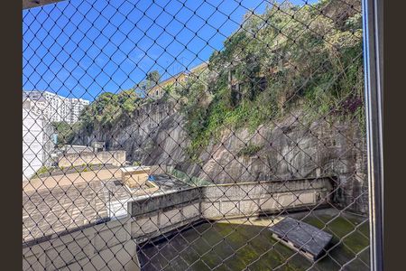 Apartamento à venda com 107m², 2 quartos e sem vaga Apartamento à venda com 107m², 2 quartos e sem vagaVista da Área de Serviço