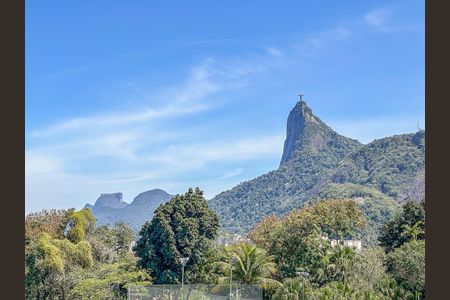 Apartamento à venda com 107m², 2 quartos e sem vaga Apartamento à venda com 107m², 2 quartos e sem vagaÁrea comum