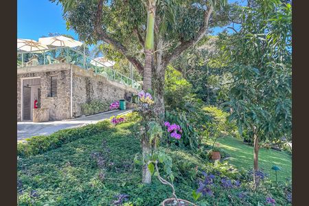 Apartamento à venda com 107m², 2 quartos e sem vaga Apartamento à venda com 107m², 2 quartos e sem vagaÁrea comum