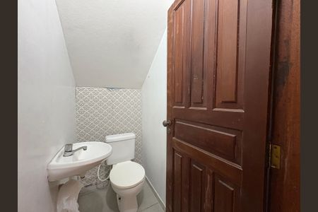 Casa para alugar com 146m², 3 quartos e 2 vagas Casa para alugar com 146m², 3 quartos e 2 vagasLavabo da Sala de jantar