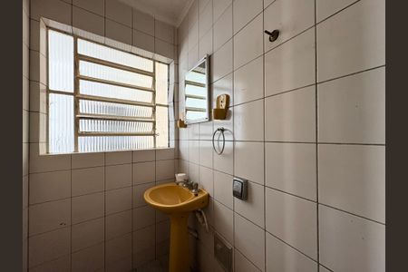 Casa para alugar com 146m², 3 quartos e 2 vagas Casa para alugar com 146m², 3 quartos e 2 vagasBanheiro de serviço