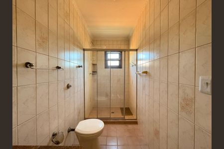 Casa para alugar com 146m², 3 quartos e 2 vagas Casa para alugar com 146m², 3 quartos e 2 vagasBanheiro da Suíte 3