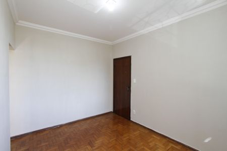 Sala de apartamento para alugar com 3 quartos, 120m² em Padre Eustáquio, Belo Horizonte
