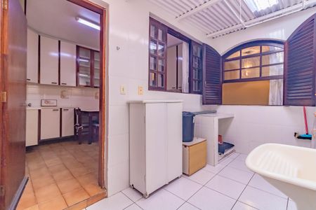 Casa à venda com 90m², 2 quartos e 1 vaga Casa à venda com 90m², 2 quartos e 1 vagaÁrea de Serviço