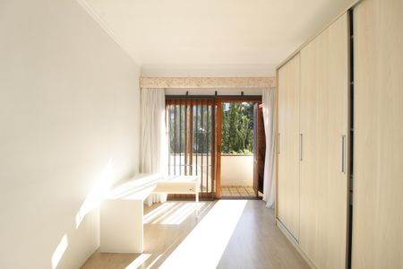 Casa à venda com 300m², 4 quartos e 2 vagasSuíte 1