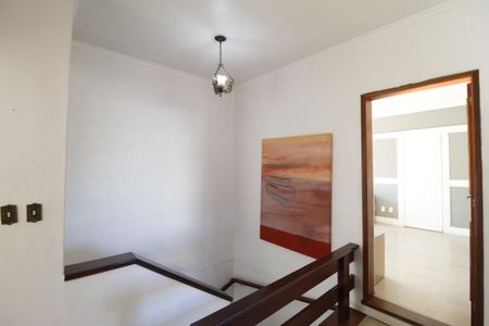 Casa à venda com 300m², 4 quartos e 2 vagasCorredor
