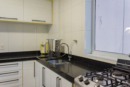 Apartamento para alugar com 65m², 2 quartos e 1 vagaCozinha e Área de Serviço