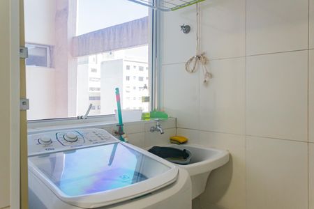 Apartamento para alugar com 65m², 2 quartos e 1 vagaDetalhe da area de serviço