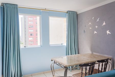 Sala de apartamento para alugar com 2 quartos, 65m² em Água Branca, São Paulo