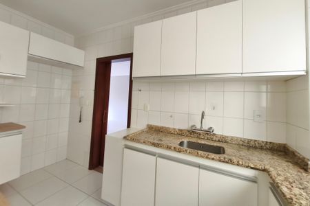 Apartamento à venda com 103m², 3 quartos e 2 vagasCozinha
