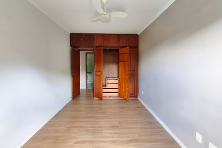 Apartamento à venda com 103m², 3 quartos e 2 vagasQuarto 2