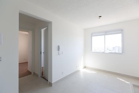 Sala de apartamento à venda com 2 quartos, 32m² em Vila Carmosina, São Paulo