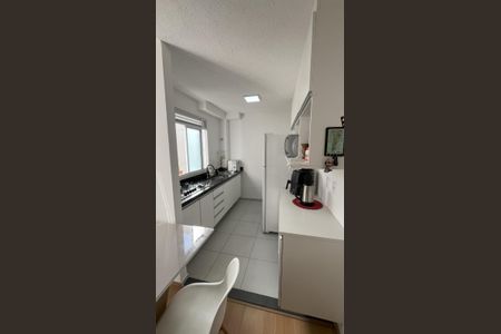 Cozinha de apartamento para alugar com 2 quartos, 44m² em Cecília, Viamão