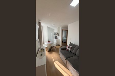 Sala de apartamento para alugar com 2 quartos, 44m² em Cecília, Viamão