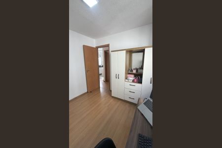 Quarto de apartamento para alugar com 2 quartos, 44m² em Cecília, Viamão