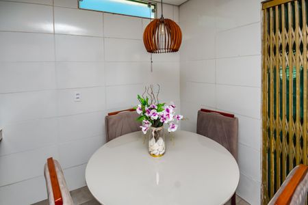 Casa à venda com 160m², 4 quartos e 2 vagasCozinha