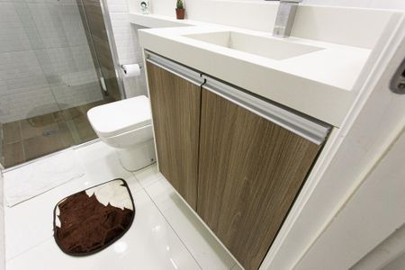 Apartamento para alugar com 50m², 2 quartos e sem vaga Apartamento para alugar com 50m², 2 quartos e sem vagaBanheiro