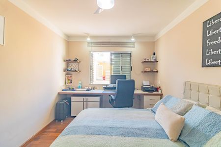 Casa à venda com 350m², 3 quartos e 4 vagasSuíte 2