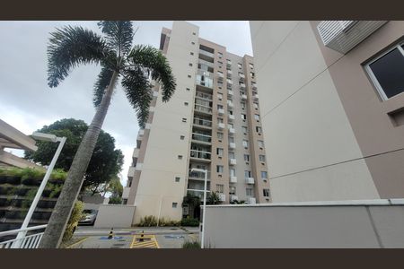 Fachada do bloco de apartamento para alugar com 2 quartos, 57m² em Marechal Hermes, Rio de Janeiro