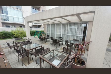Apartamento para alugar com 57m², 2 quartos e 1 vaga Apartamento para alugar com 57m², 2 quartos e 1 vagaÁrea comum - Churrasqueira