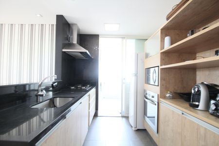 Apartamento para alugar com 62m², 2 quartos e sem vagaCozinha