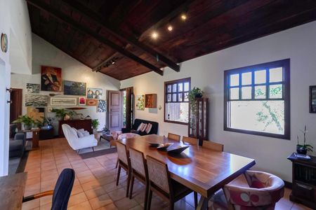 Sala de casa à venda com 4 quartos, 324m² em Bandeirantes (pampulha), Belo Horizonte