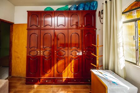 Casa à venda com 180m², 2 quartos e 2 vagasQuarto 1