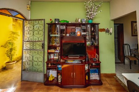 Sala de casa à venda com 2 quartos, 180m² em Canaa, Belo Horizonte