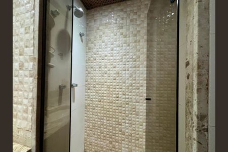 Apartamento para alugar com 80m², 2 quartos e 1 vaga Apartamento para alugar com 80m², 2 quartos e 1 vagaBanheiro da Suíte