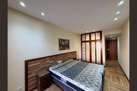 Apartamento para alugar com 80m², 2 quartos e 1 vaga Apartamento para alugar com 80m², 2 quartos e 1 vagaSuíte