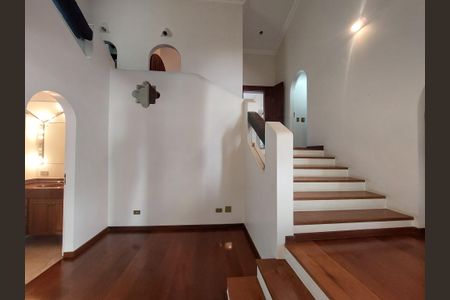 Casa à venda com 331m², 3 quartos e 6 vagasHall