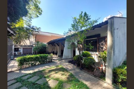 Casa à venda com 331m², 3 quartos e 6 vagasGaragem