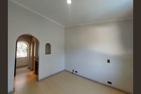 Casa à venda com 331m², 3 quartos e 6 vagasSuíte 2